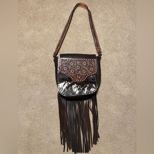 American darling purse only used a one time. Like new! Smoke free!